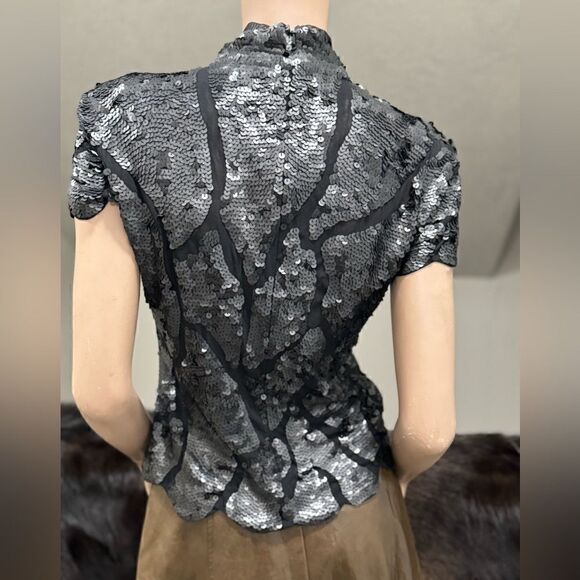 Elegant Black Matte Sequins Top Mock Neck Short Sleeve Shirt - Picture 6 of 10